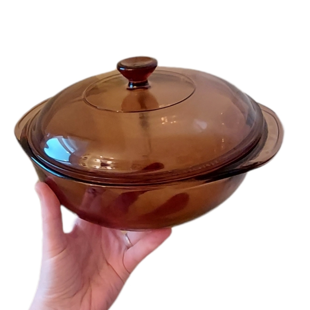 Pyrex Corning Dish/ Baking Dish/ Casserole with lid. 1.5L - Picture 1 of 3
